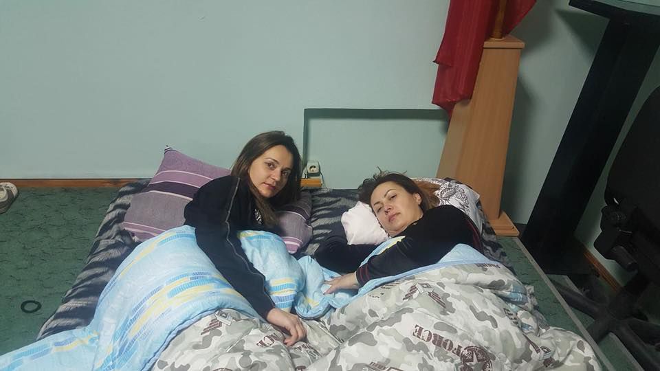 Бельцкие мунсоветники провели первую ночь голодовки на матрасах в примэрии