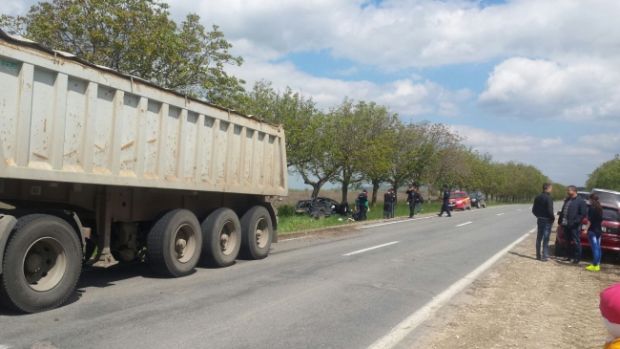 Tragedie pe traseul Cantemir – Leova. O tânără de 25 de ani a murit pe loc în urma unui grav accident rutier