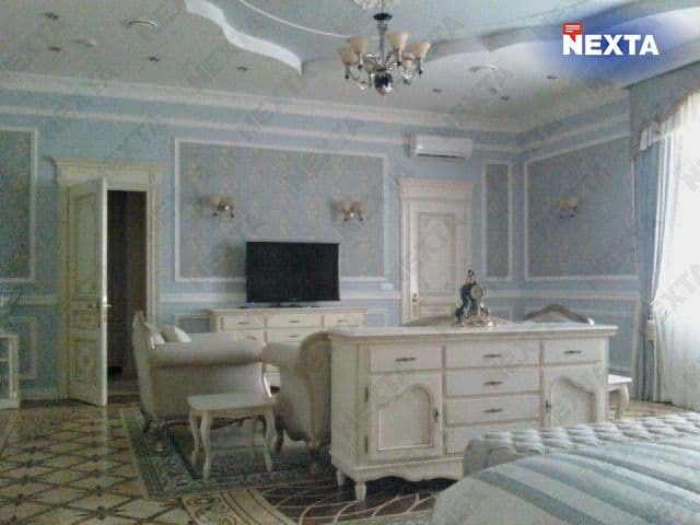 Nexta опубликовала фотографии спальни сына Лукашенко во Дворце независимости