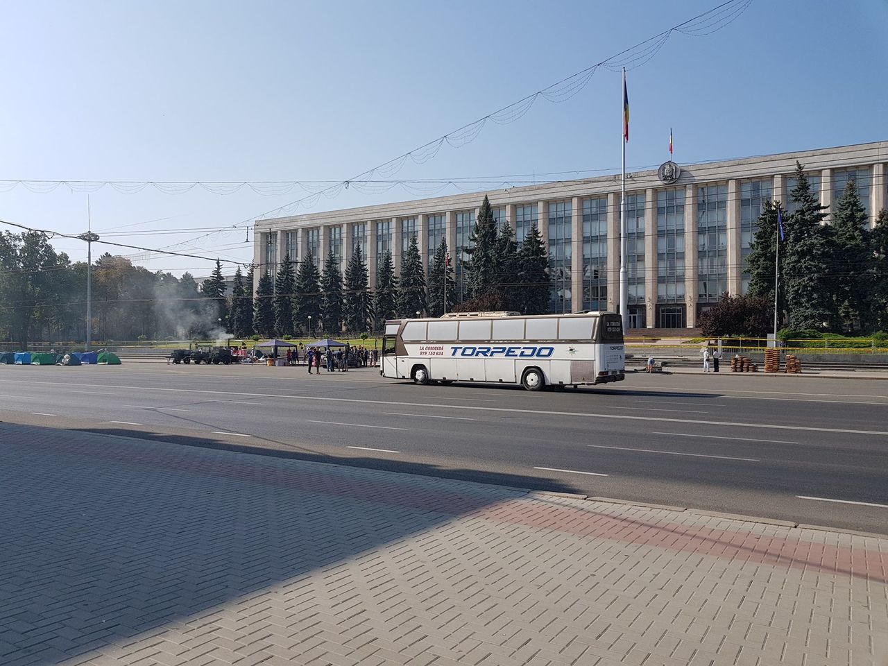 Протесты в Кишиневе: на площади установили палатки