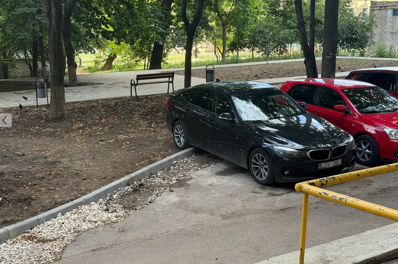 Кишинёвцы пожаловались на затянувшийся ремонт по программе "Европейский двор"