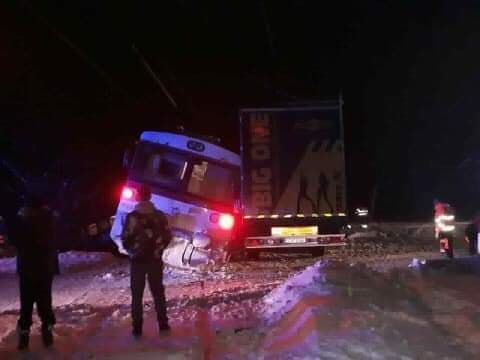 В Словакии столкнулись пассажирский поезд и грузовик, 7 человек ранены
