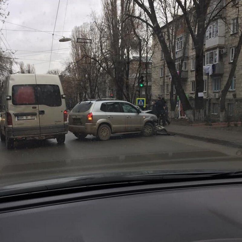 В лобовом столкновении автомобилей на Буюканах пострадал ребенок