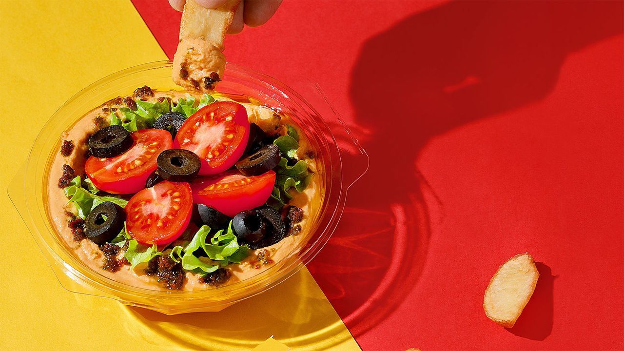 Star Kebab: Новые вкусы в меню ресторанов - хумус с печеным перцем