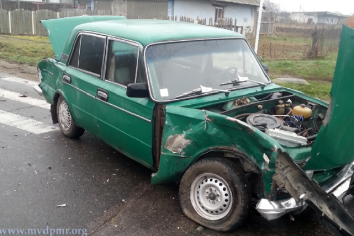 В Слободзее произошло ДТП с участием трёх автомобилей