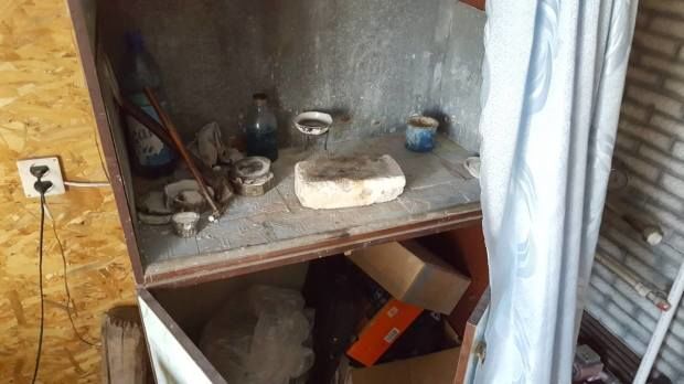 Un bărbat din Drochia și-a improvizat la domiciliu o stomatologie ilegală