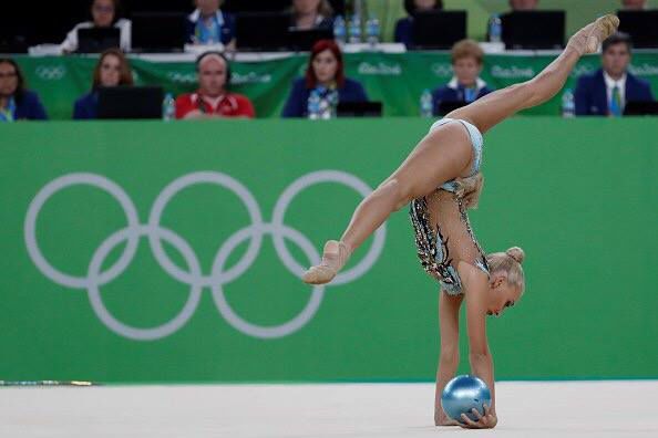 Россиянка Мамун выиграла золото ОИ в художественной гимнастике