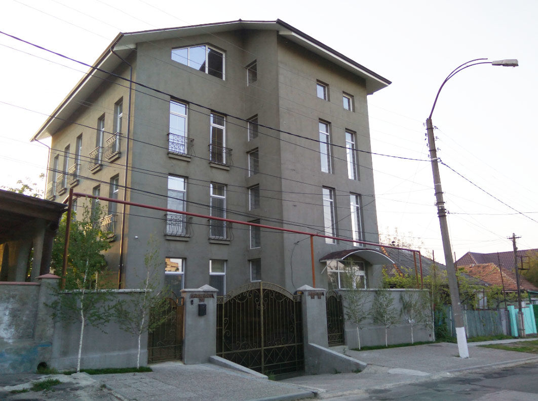 Фирма контролируемая офицером НЦБК теперь поставляет продукты в детские сады