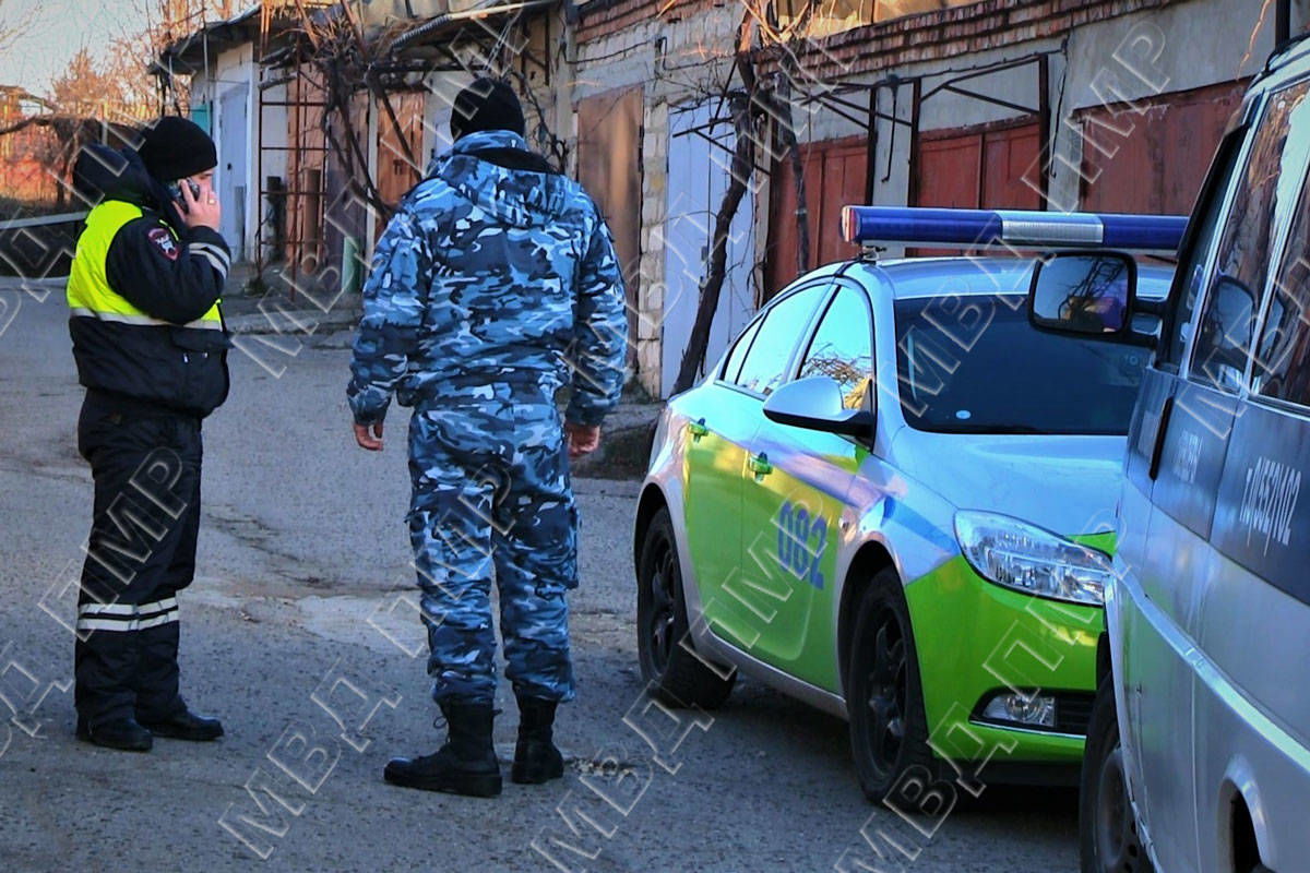 В одном из гаражей Бендер обнаружен труп девушки