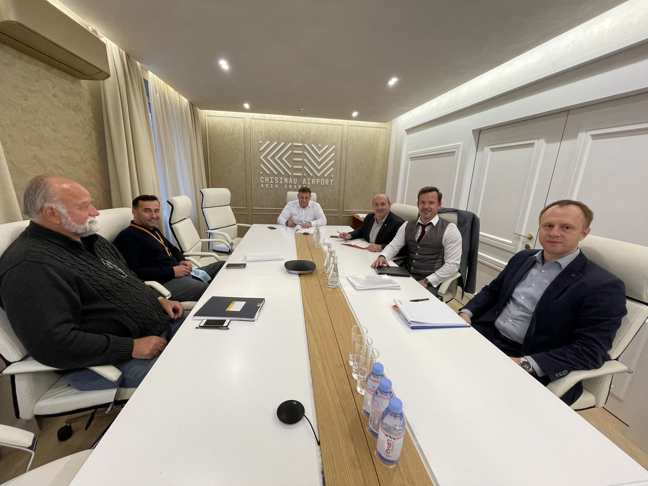Avia Invest подписал договор с Strabag о проведении масштабных работ в аэропорту Кишинева
