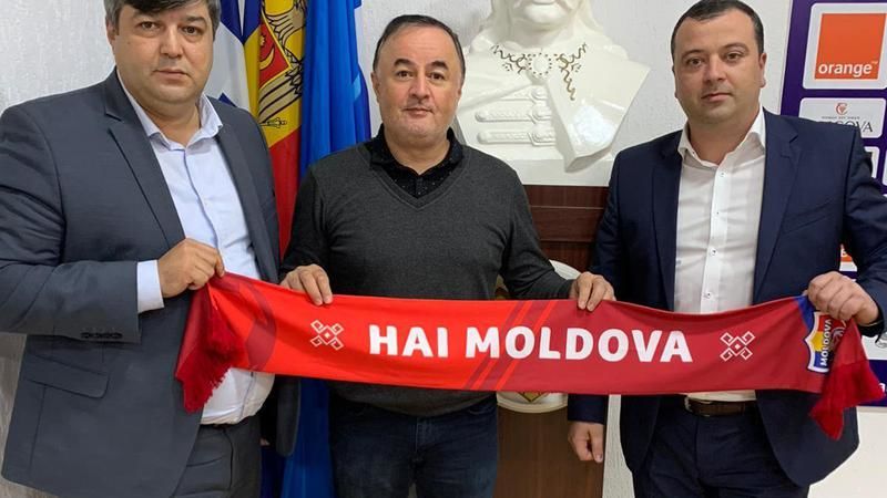 Новым тренером сборной Молдовы по футболу стал Энгин Фират
