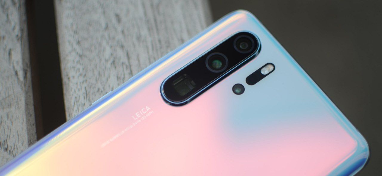 Huawei представила новые флагманские смартфоны