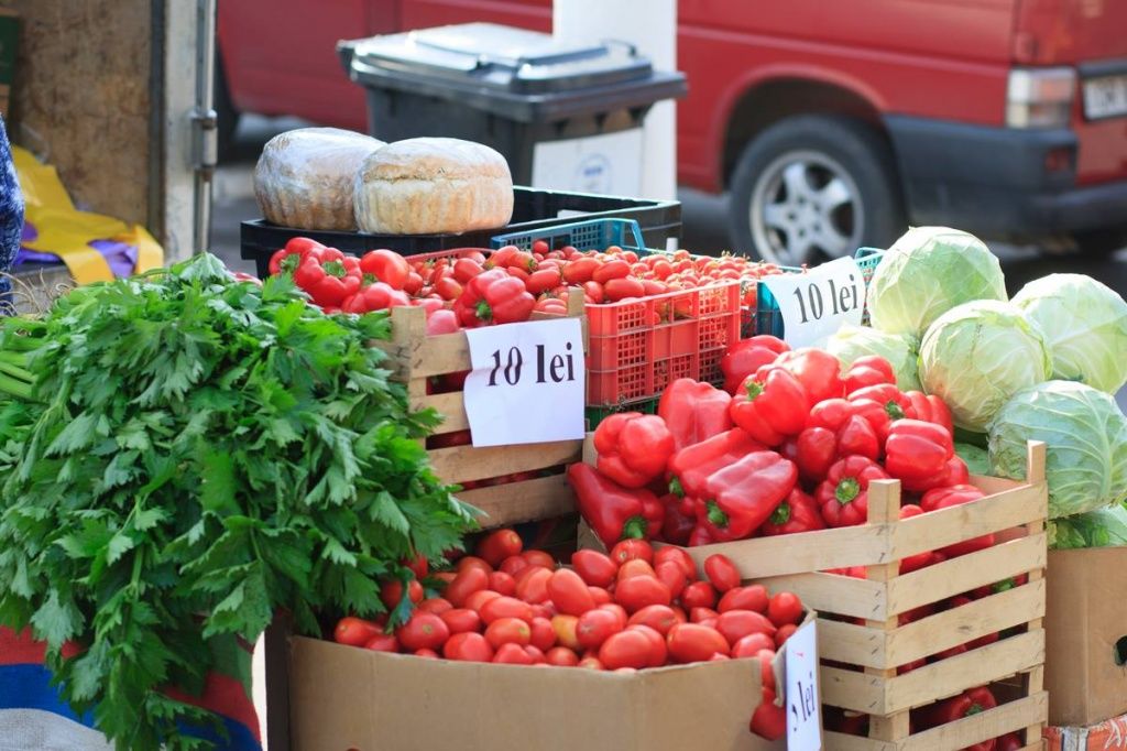 На аграрной ярмарке в Оргееве овощи продают дешевле, чем на рынке