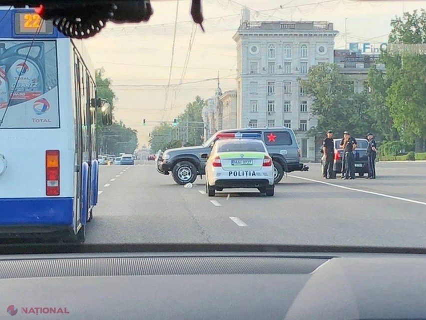 Водитель заблокировал две полосы в центре Кишинева