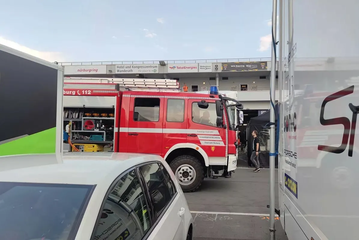 В Германии 22 человека пострадали из-за взрыва на гоночной трассе