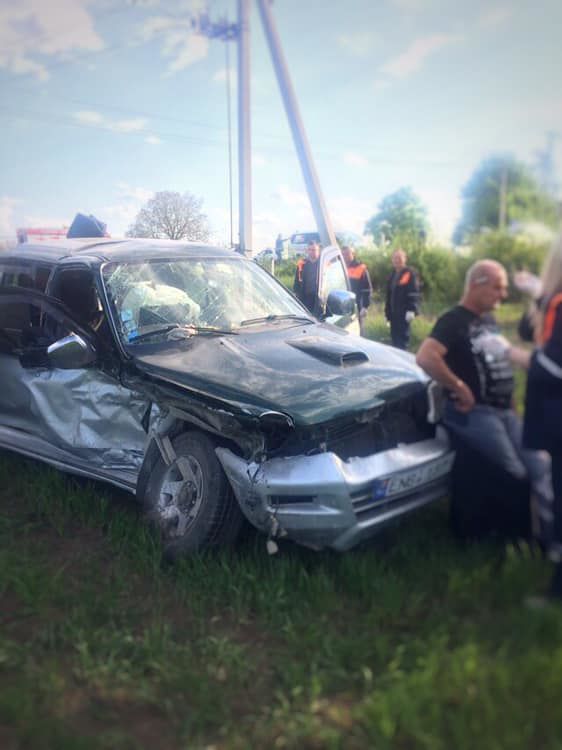 В Криулянах столкнулись 3 автомобиля, один из автошколы