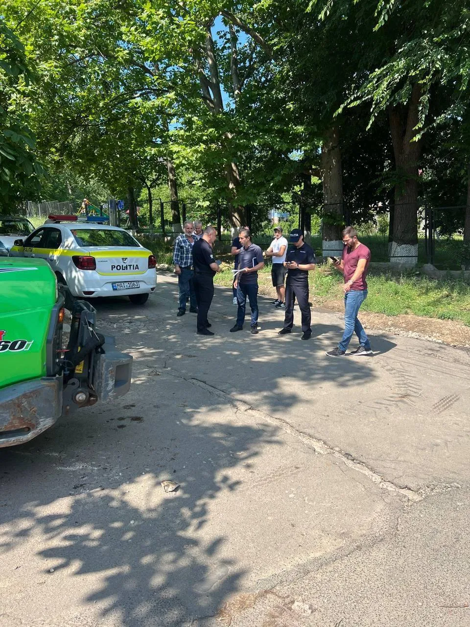 В столице ликвидирована мусорная свалка, устроенная владельцем здания