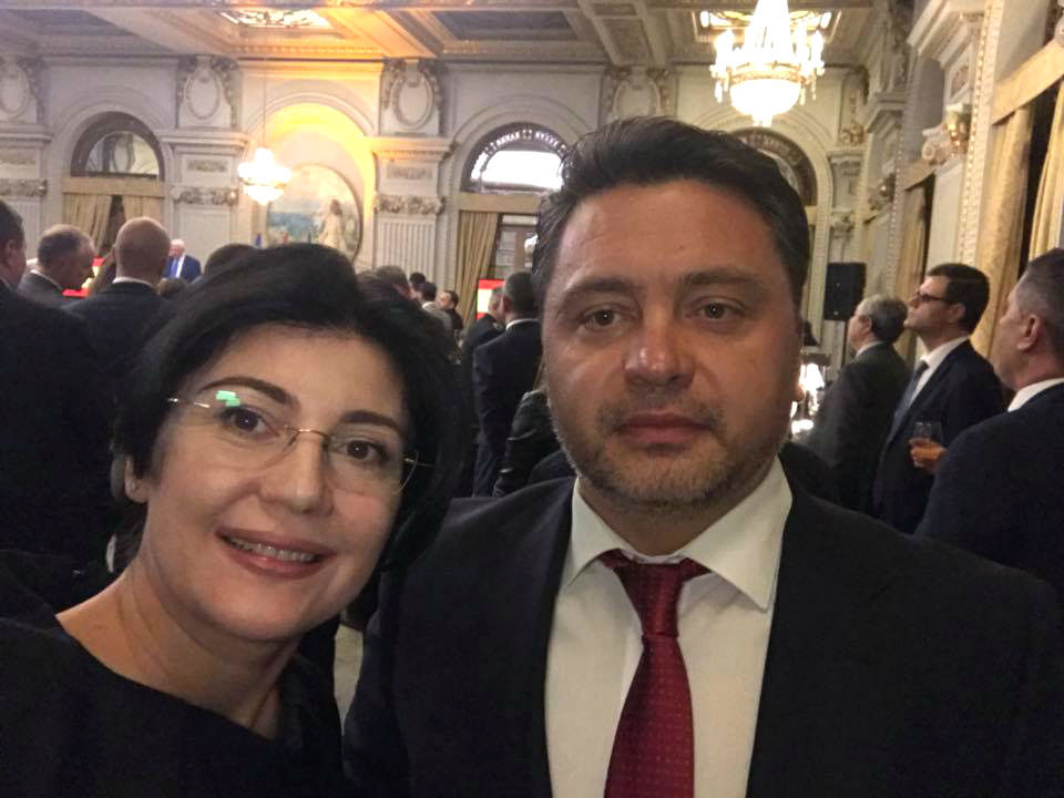 Большая свадьба: сын Сильвии Раду взял в жены стоматолога