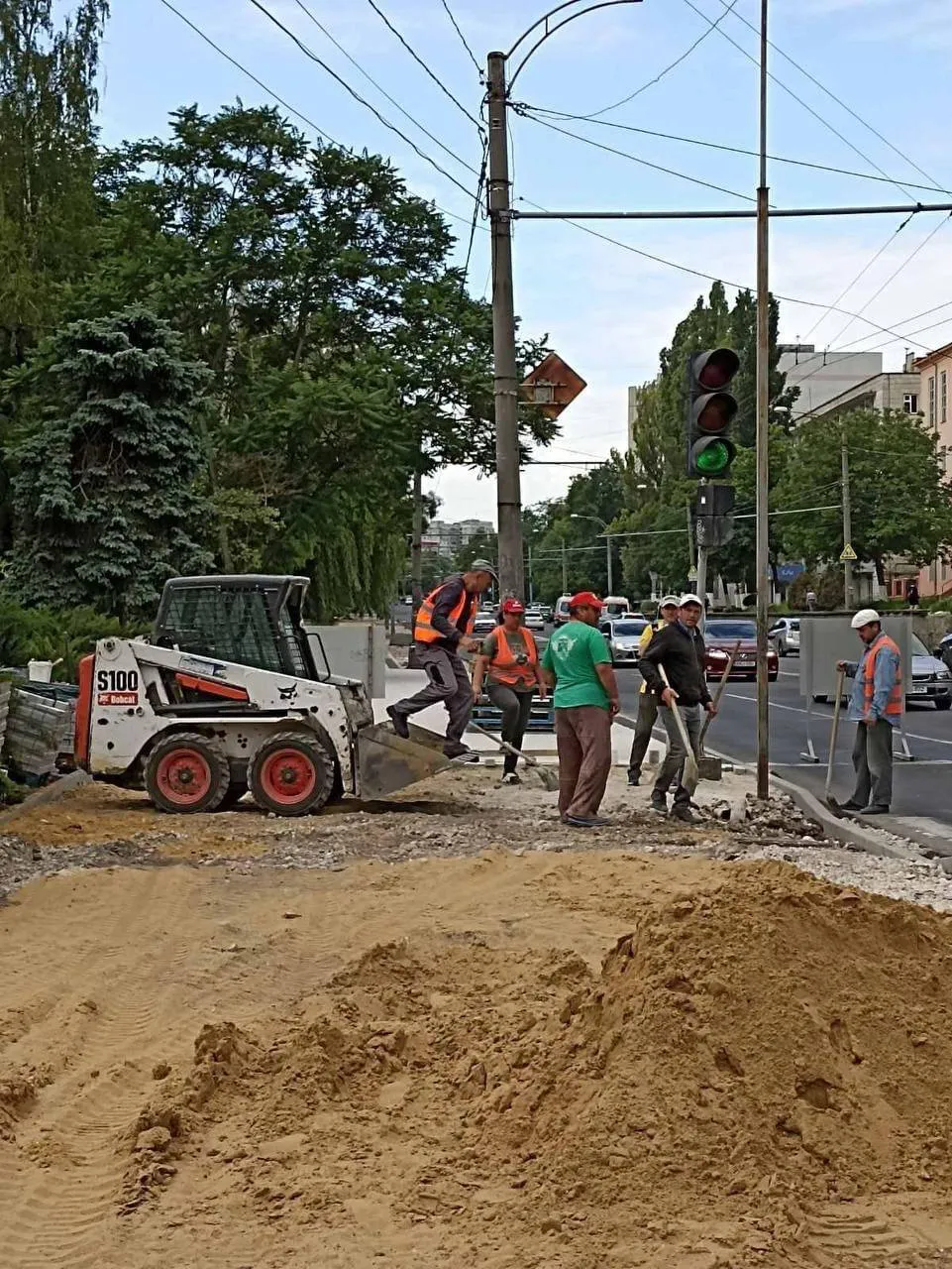 В Кишиневе продолжают проект по реконструкции площади у памятника Лазо