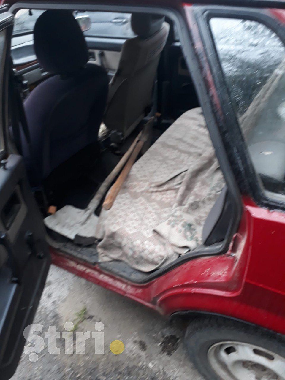 В Леова молодой человек хотел убить приемного отца, отказавшегося от него