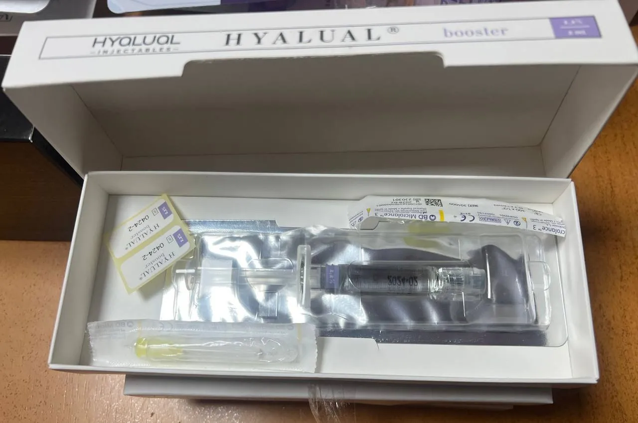 Un lot nedeclarat de produse cosmetice, confiscat la punctul de trecere Otaci