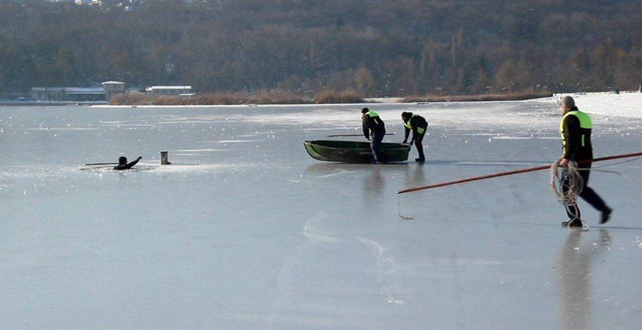 В парке "Валя Морилор" прошли учения спасателей