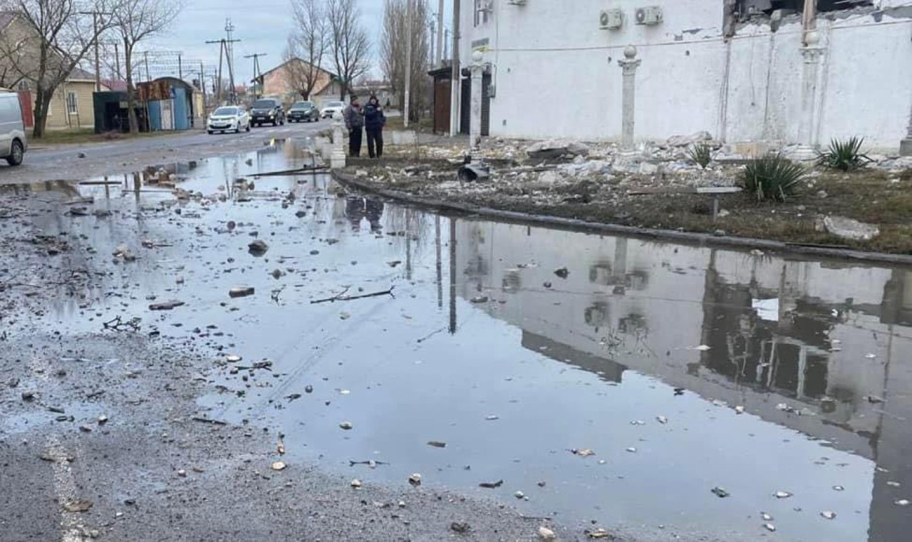 Возле Затоки сбили российский самолет