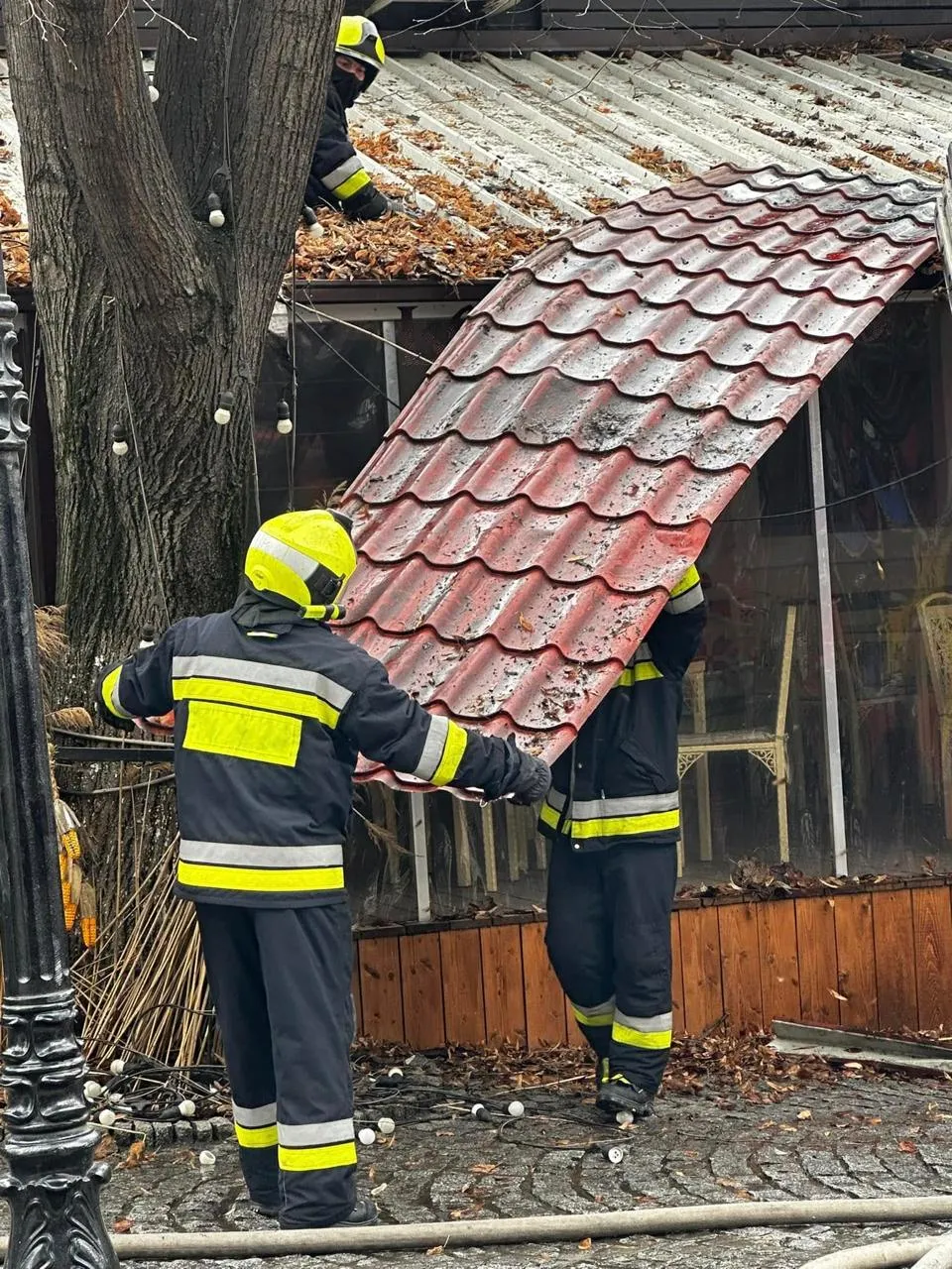Пожар в центре Кишинева тушили 100 человек: затронуто 4000 квадратных метров