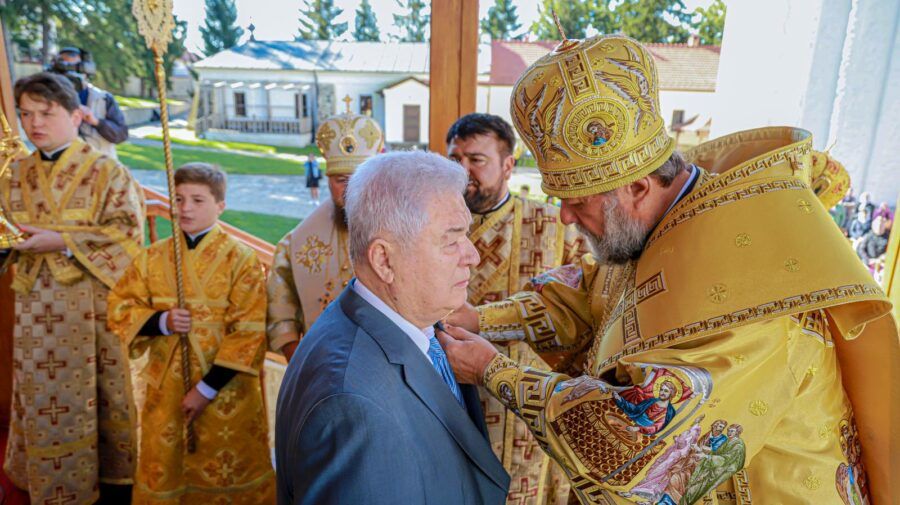 Воронин награжден церковным орденом Святого Гавриила Бэнулеску-Бодони