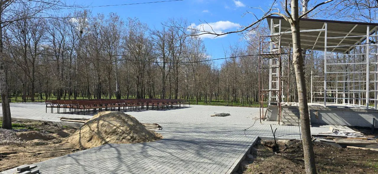 К июню Летний театр в Вадул-луй-Водах будет готов
