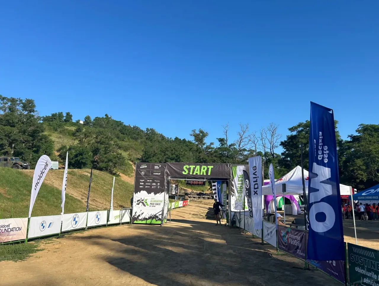 Glodiator Mud Race by BMW 2024: герои грязи не боятся