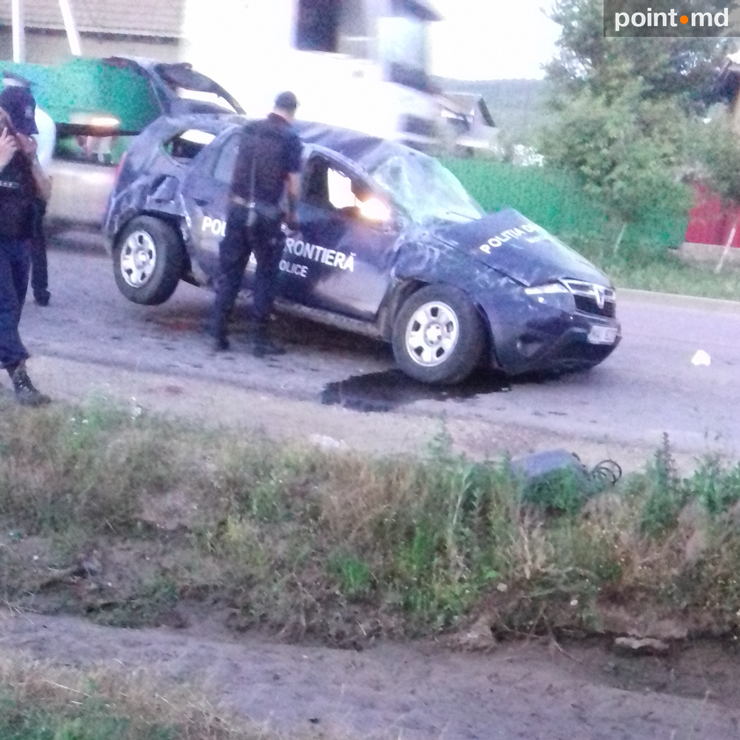 Четверо пограничников пострадали в результате серьезного ДТП