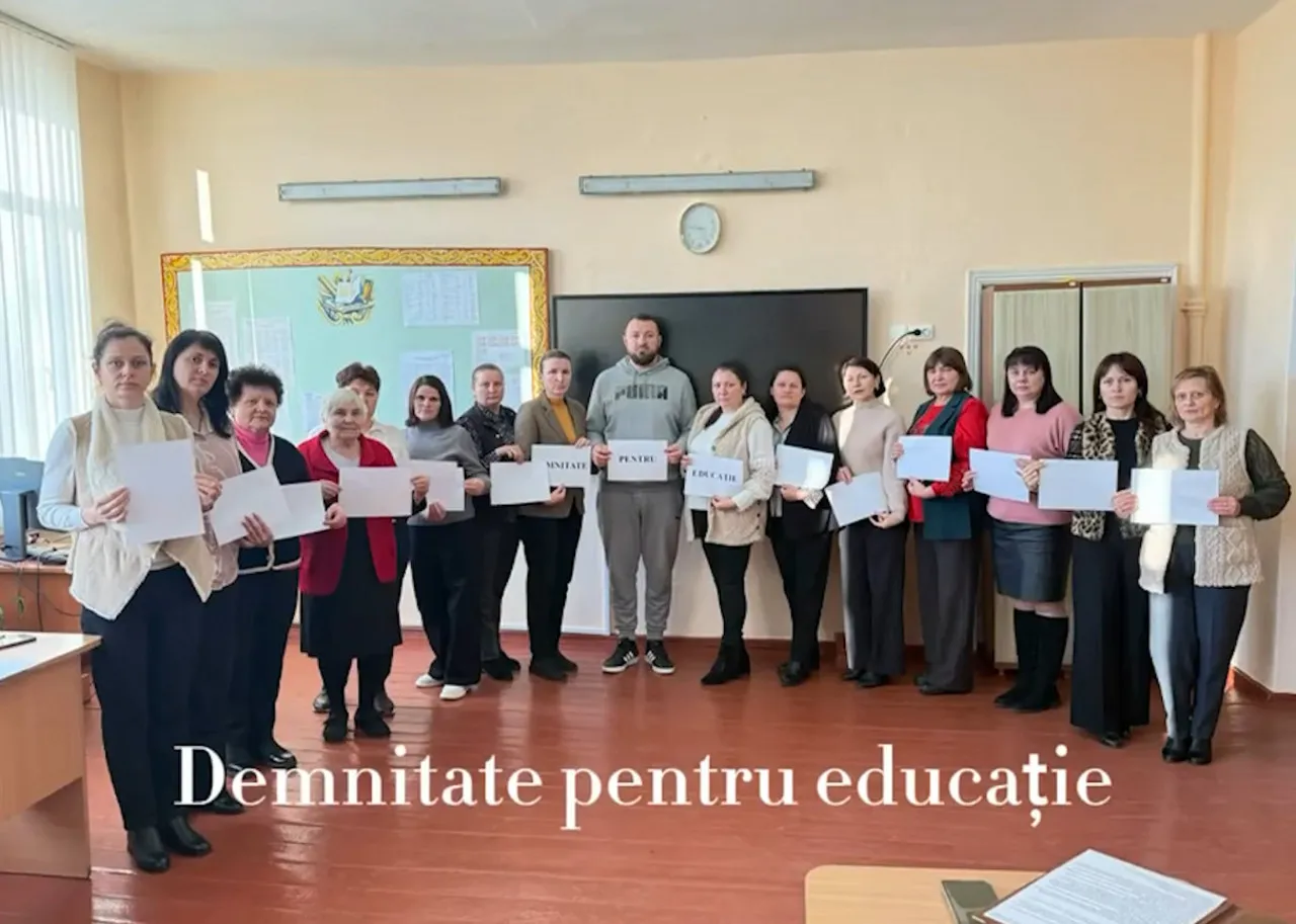 Profesorii din toată țara protestează pentru creșterea salariilor