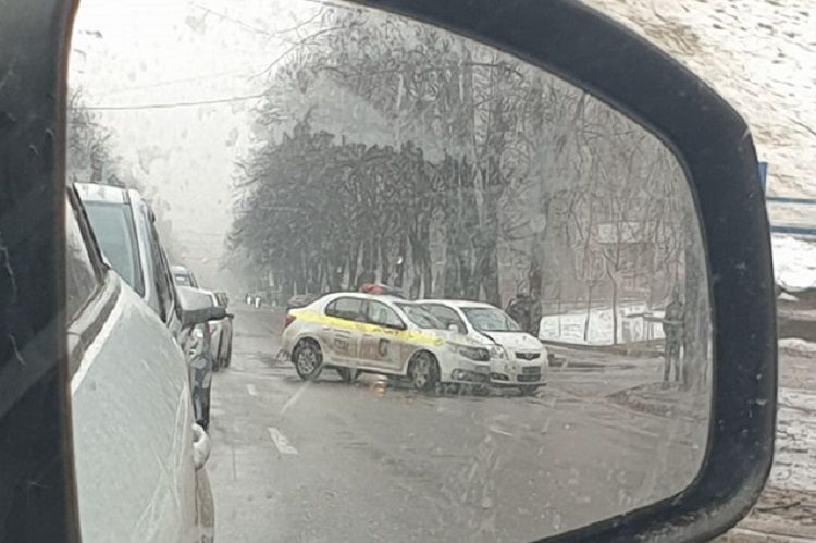 В столице произошло ДТП с участием полицейской машины