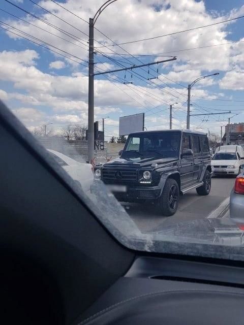 Демократа Никифорчука заметили за рулем Mercedes Gelandwagen стоимостью более €100 000