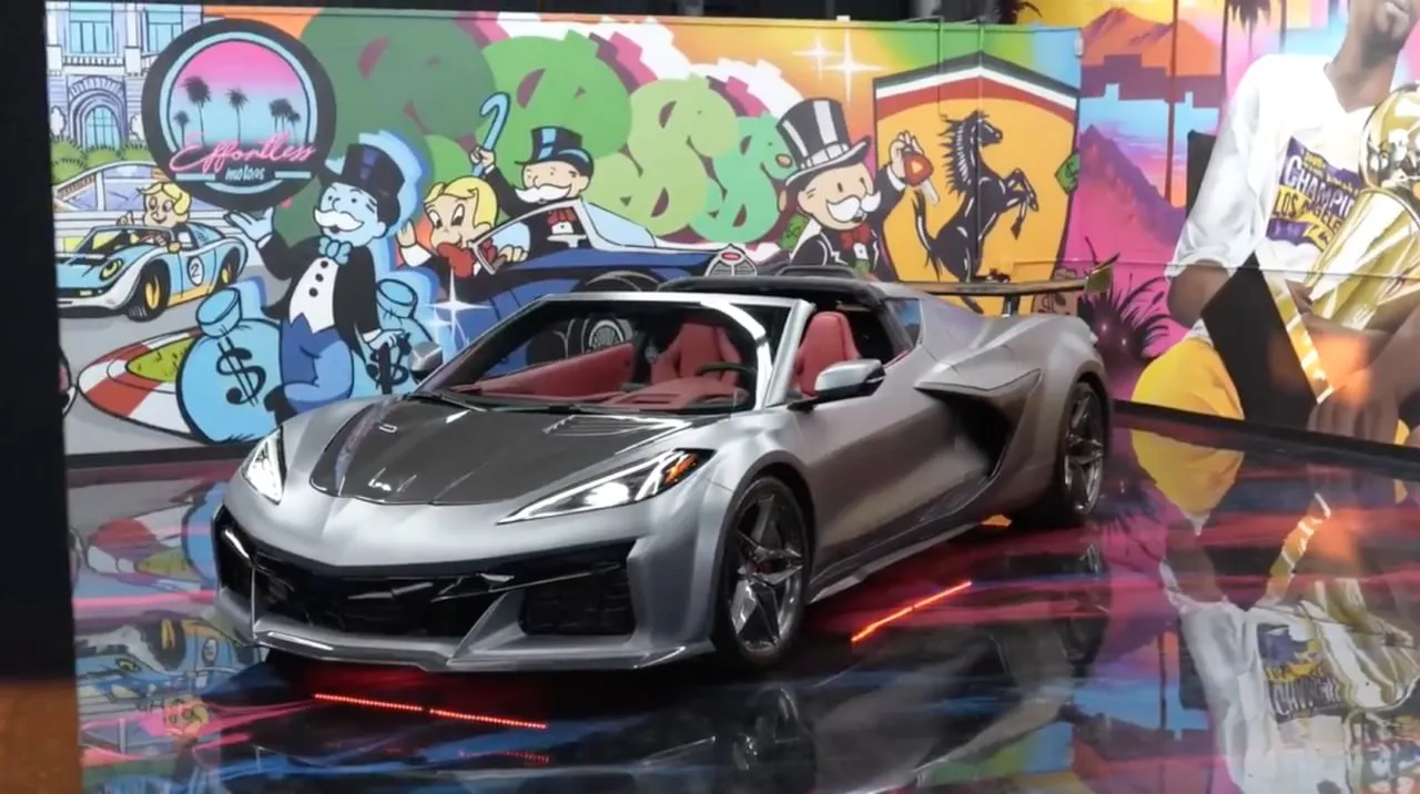 O vedetă NBA a mărit un Chevrolet Corvette cu jumătate de metru: Nu încăpea în mașină