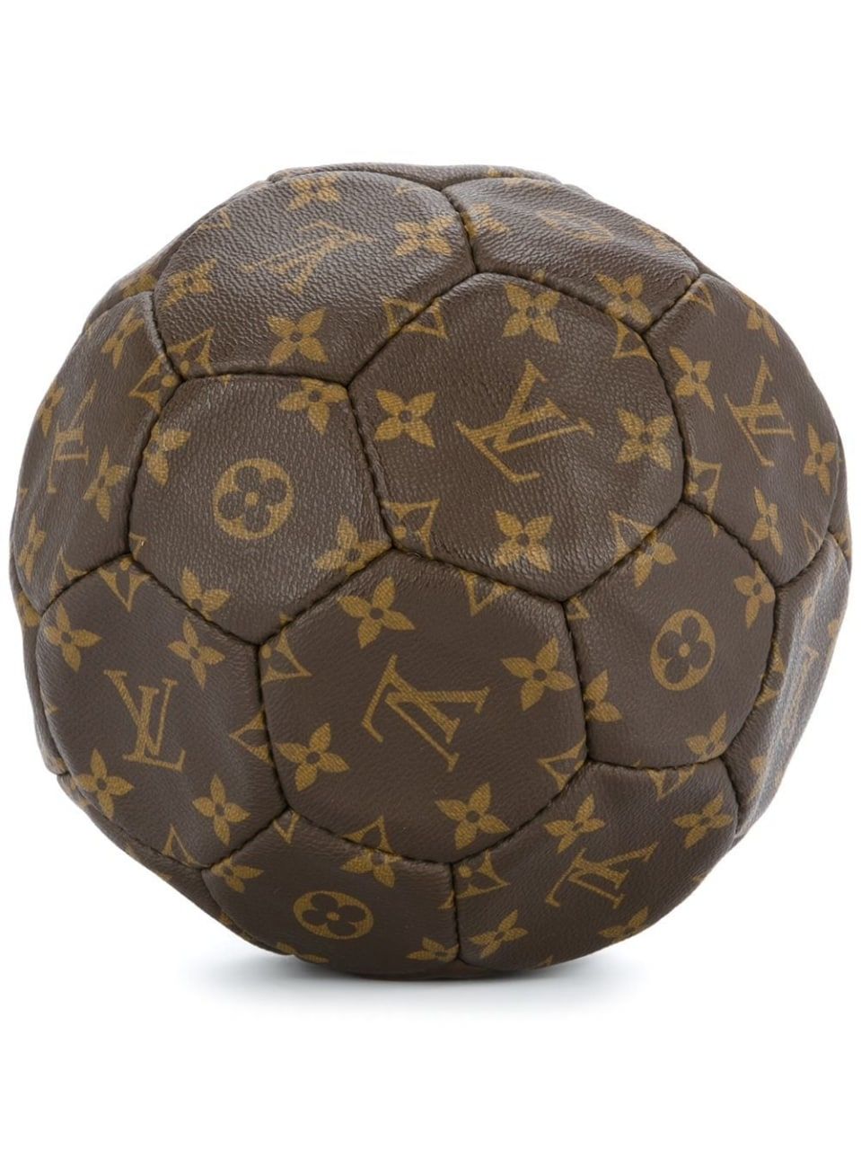 Модный дом Louis Vuitton выставил на продажу винтажный футбольный мяч