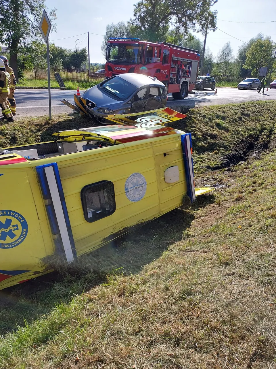 В Польше в ДТП попал автобус с гражданами РМ, скорая тоже потерпела аварию