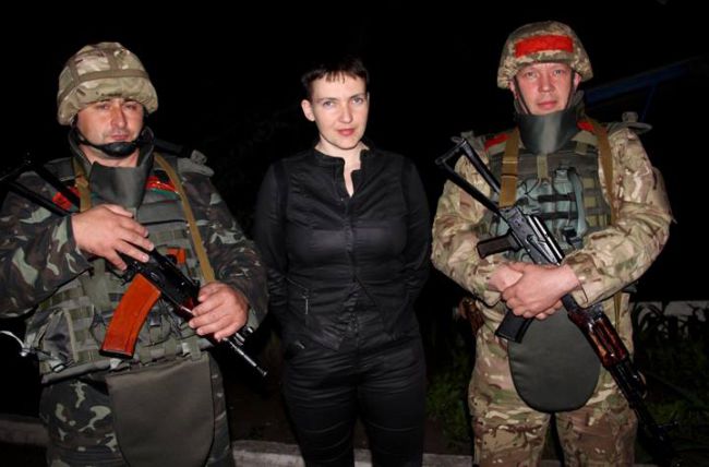 Савченко прибыла в Донбасс и села за штурвал вертолета
