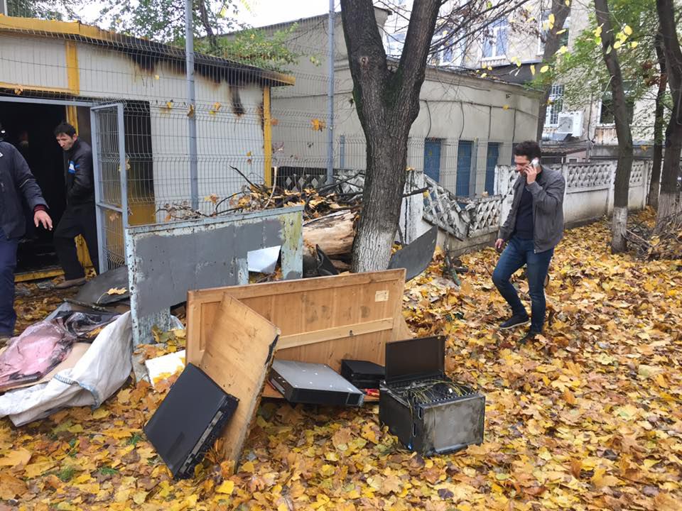 Dezastru la StarNet: Abonații au rămas fără Internet din cauza unui incendiu