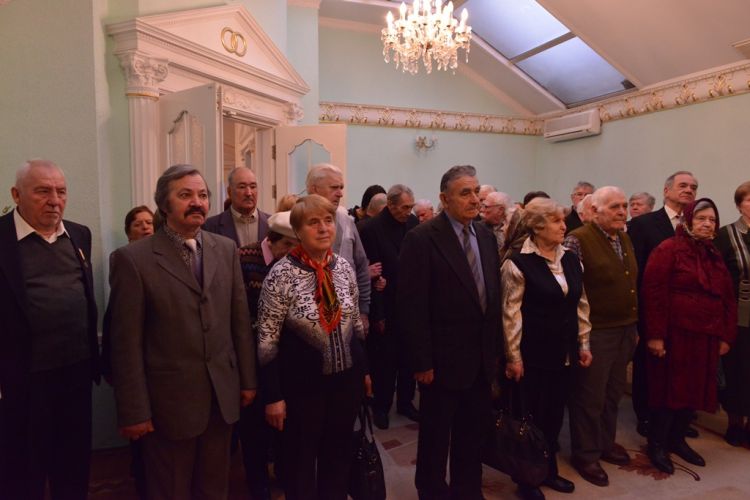 51 de cupluri din Chişinău şi-au sărbătorit nunta de aur sau de diamant