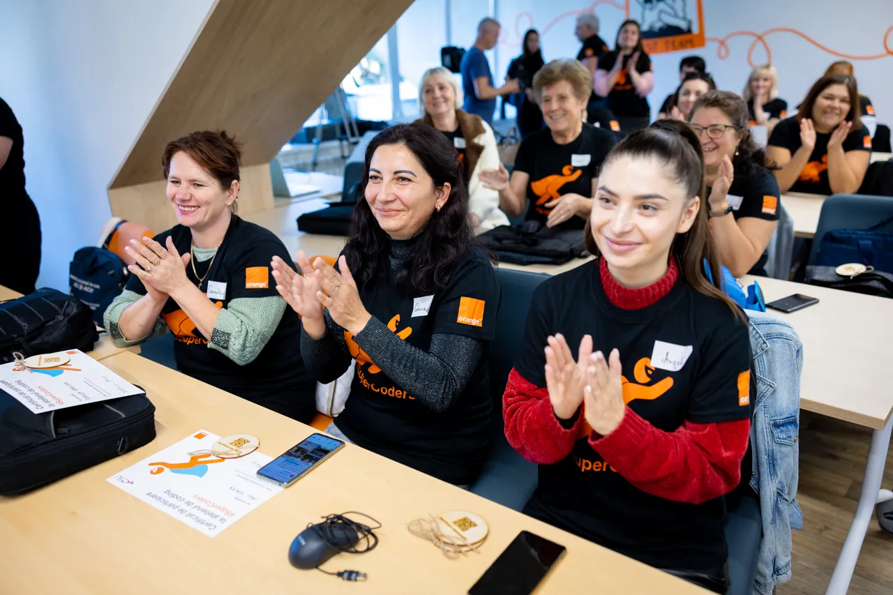 Orange Moldova: Вдохновляем детей в мире технологий
