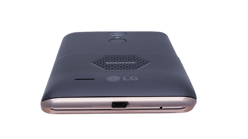 LG представила смартфон с функцией отпугивания комаров