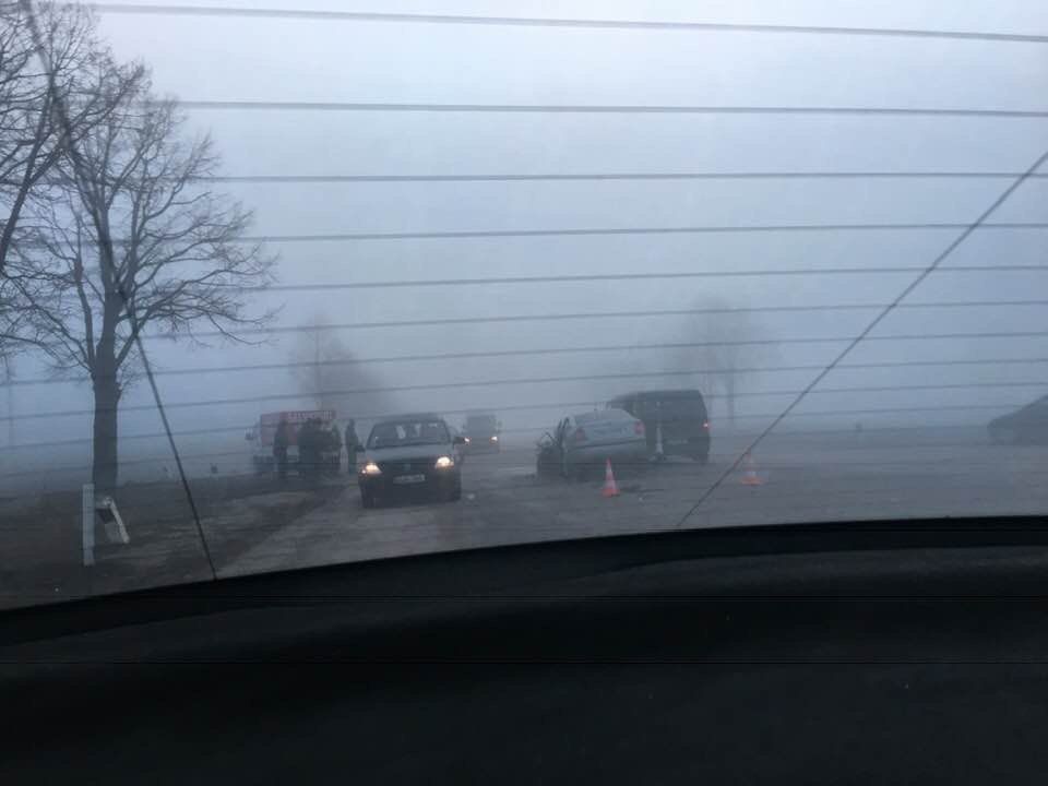 В Сынжерейском районе произошло ДТП с участием 3 автомобилей