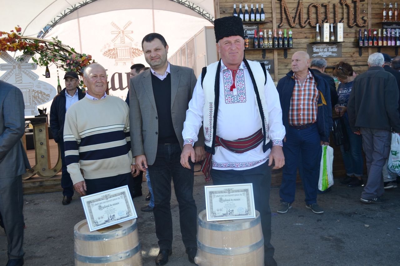 Награждены победители конкурса "Золотая бочка 2018" в рамках Национального дня вина