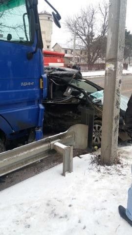 Серьезная авария у Пересечина: один человек погиб
