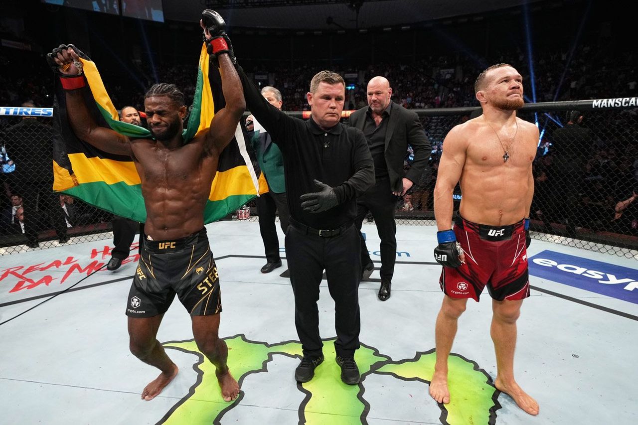 Петр Ян на UFC 273 проиграл американцу Стерлингу второй раз подряд
