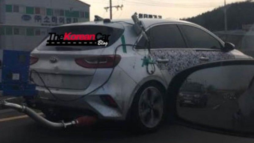 Primele imagini cu a treia generație: Cum arată noua Kia Cee’d