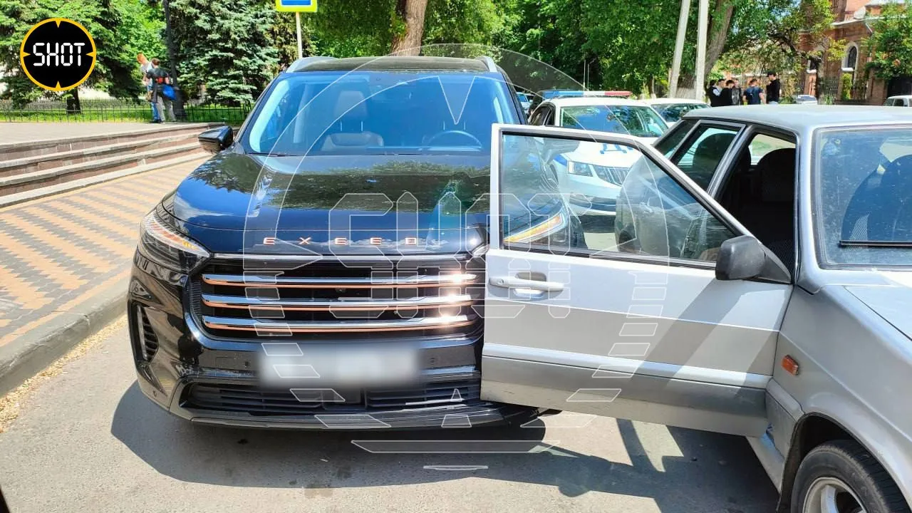 Автомобиль Александра Розенбаума попал в ДТП в Новочеркасске