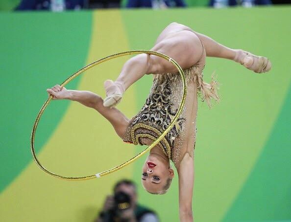 Россиянка Мамун выиграла золото ОИ в художественной гимнастике